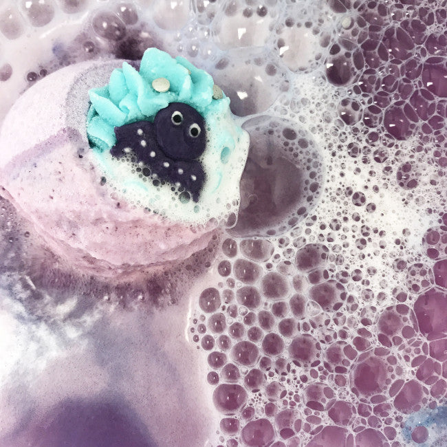 BOMB COSMETICS LETS GET KRAKEN BLASTER - Beauty Bar Cyprus