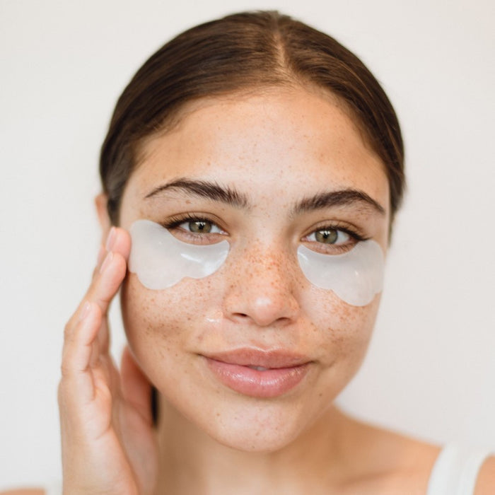 FLORENCE BY MILLS - FLOATING IN THE SKY CLOUD DEPUFFING EYE PADS - Beauty Bar