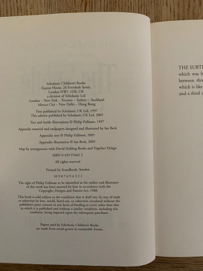 The Subtle Knife - Tenth Anniversary edition