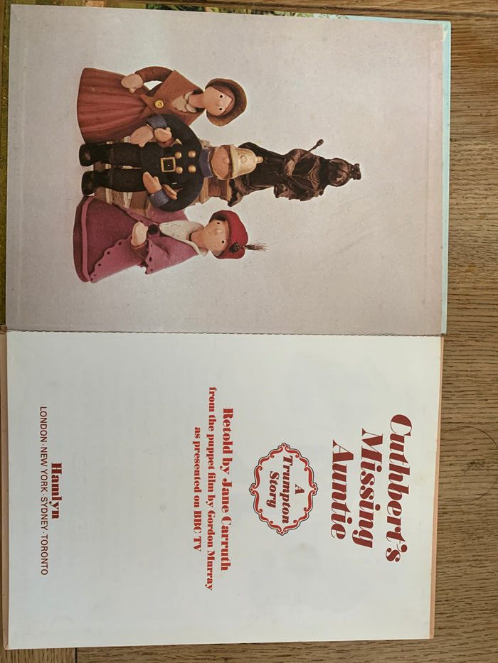 Cuthbert's Missing Auntie - A Trumpton Story