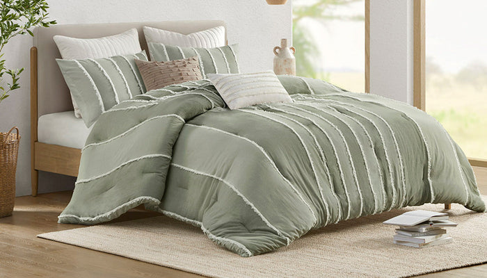 Shay Comforter Set