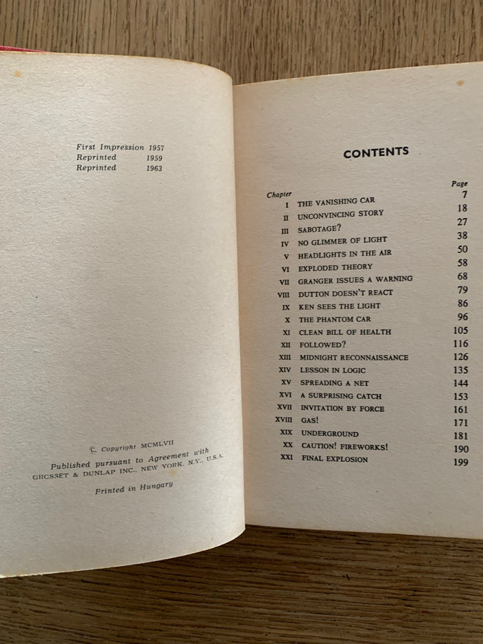 The Clue of the Phantom Car - A Ken Holt Mystery for Boys