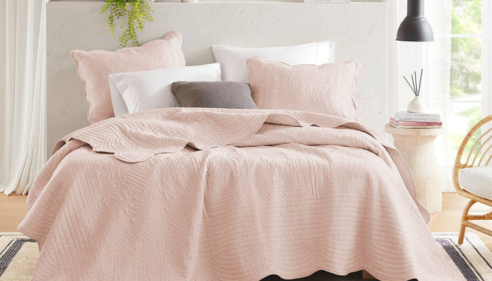Tuscany Quilt Set